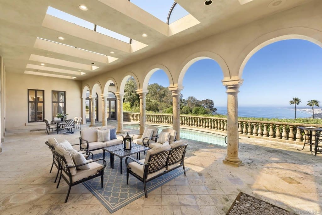 2302 Rue Adriane, La Jolla