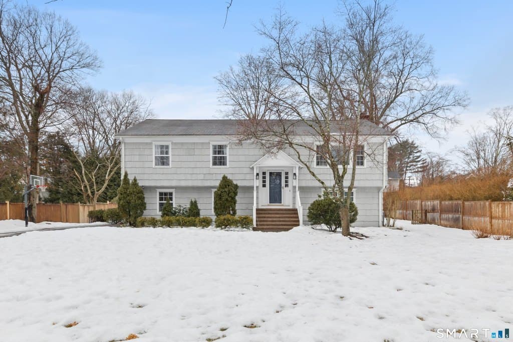 3 Revere Rd, Darien