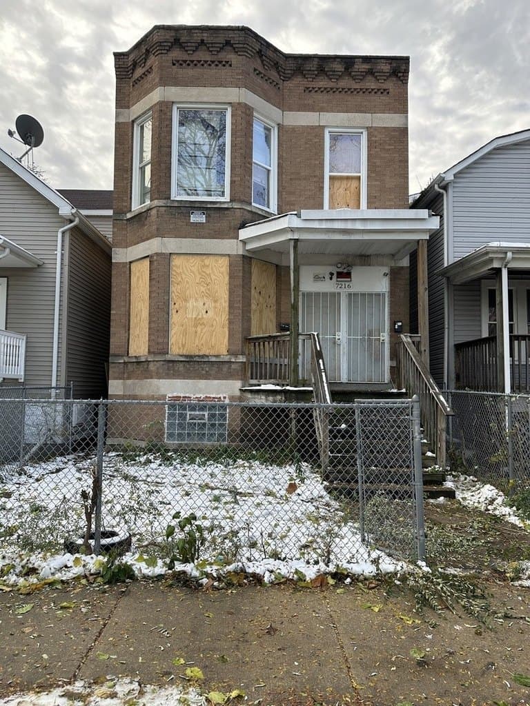 7216 S Green St