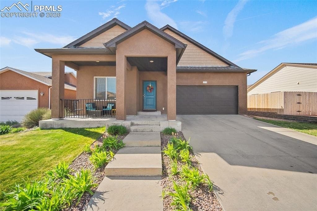 3012 Prairie Hawk Ln