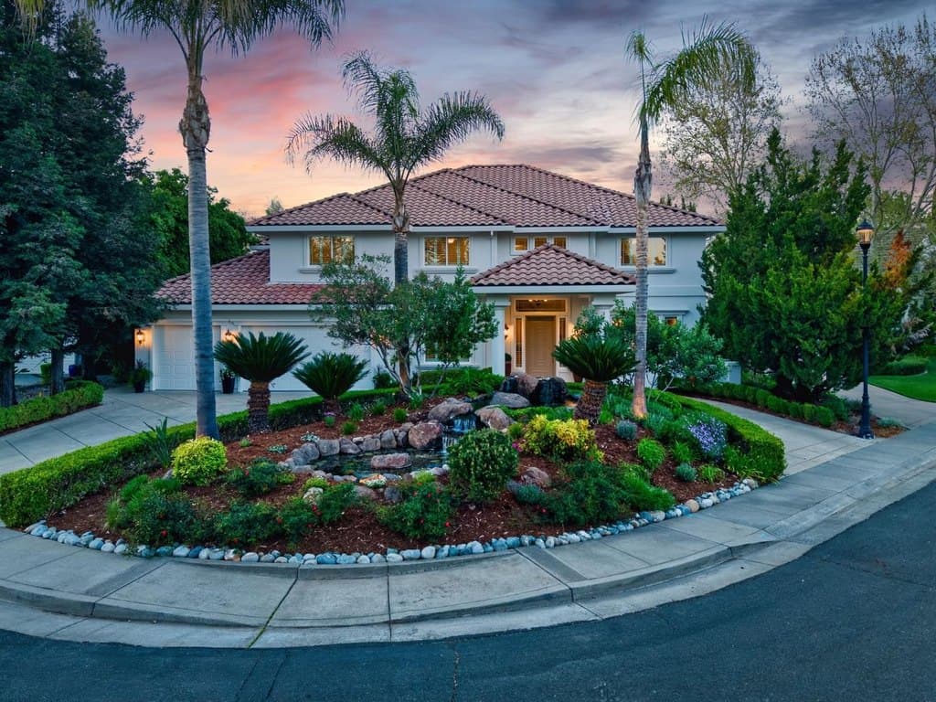 1501 Chalupa Pl, Davis