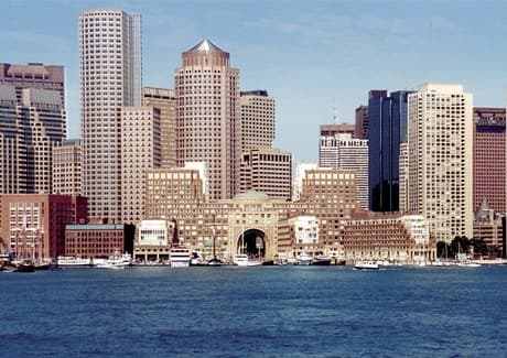 20 Rowes Wharf Apt 701