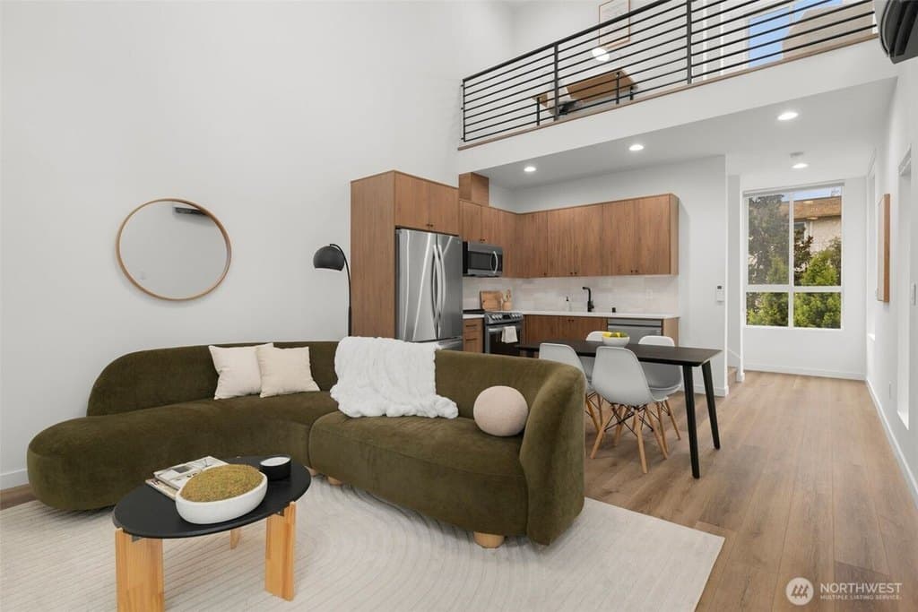 1508 18th Ave Unit E