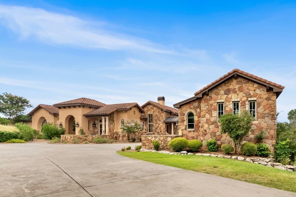 103 Castle Rock, Boerne
