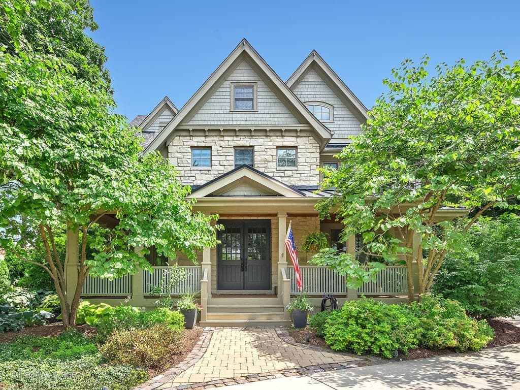 117 N Monroe St, Hinsdale