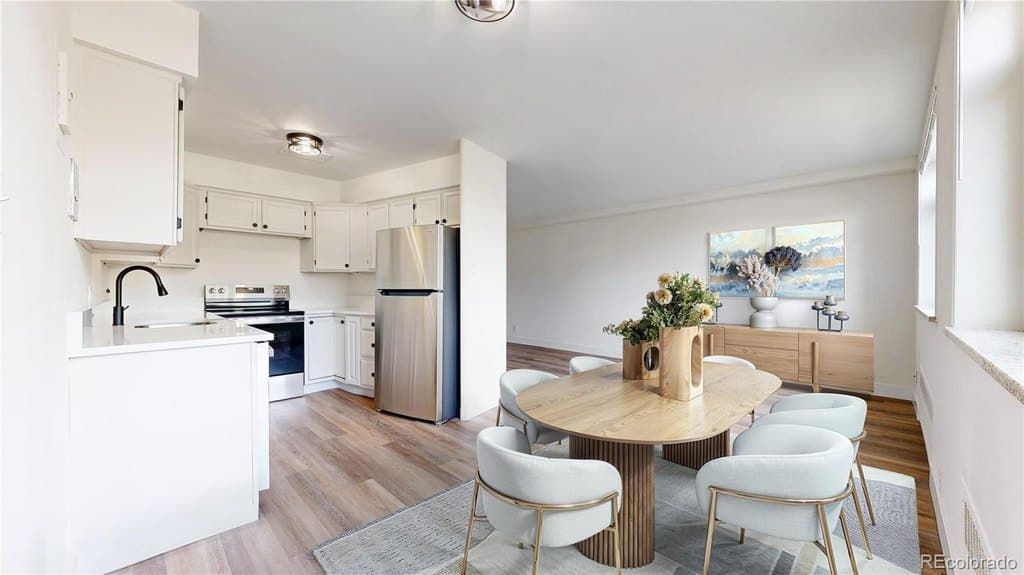 1221 Illinois St Apt 1D, Golden