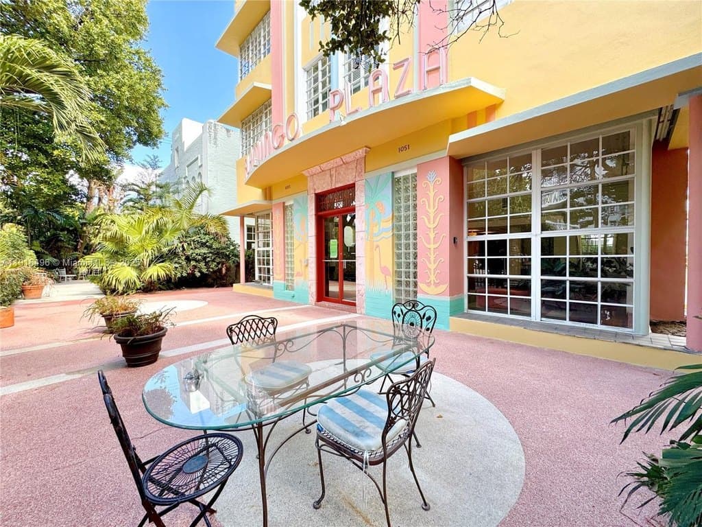 1051 Meridian Ave Apt 1D