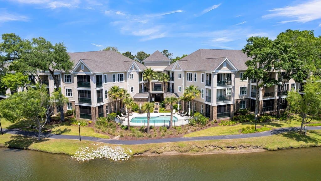 1479 Long Grove Dr Apt 208, Mount Pleasant