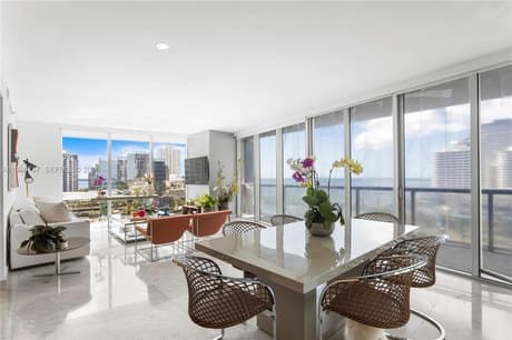 495 Brickell Ave Apt 1001