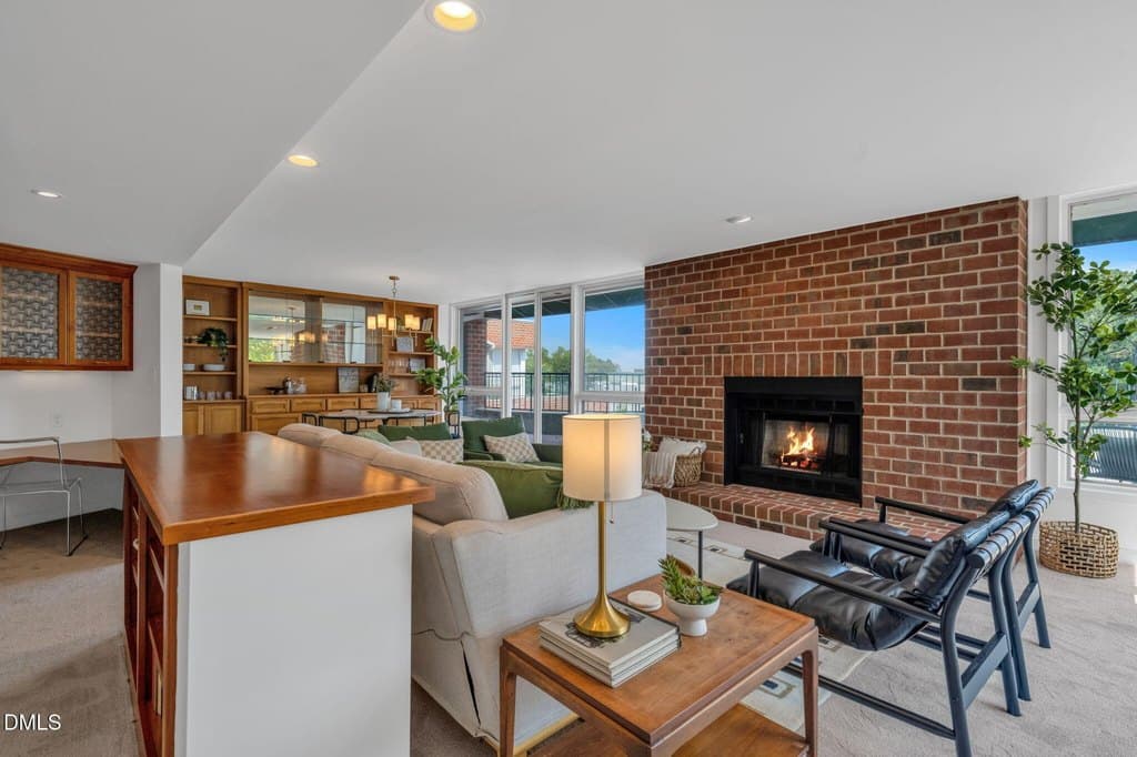 620 Martin Luther King Jr Blvd Apt 602, Chapel Hill