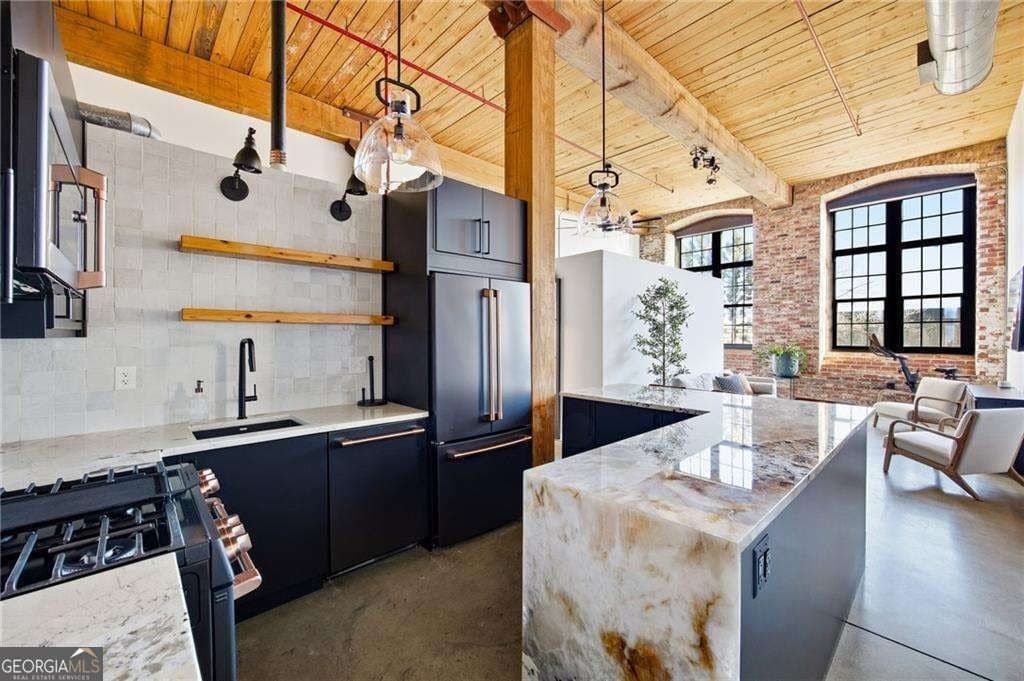 170 Boulevard SE Apt H213