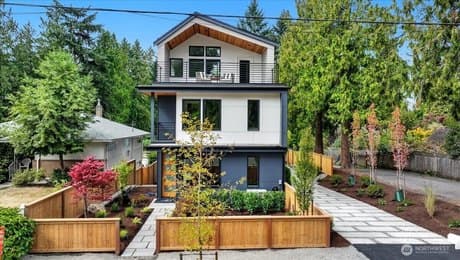 13047 39th Ave NE Unit A