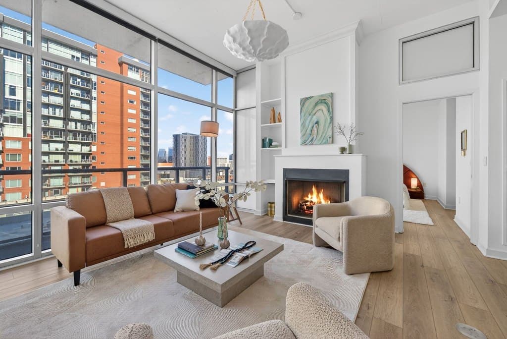 700 12th Ave S Unit 804