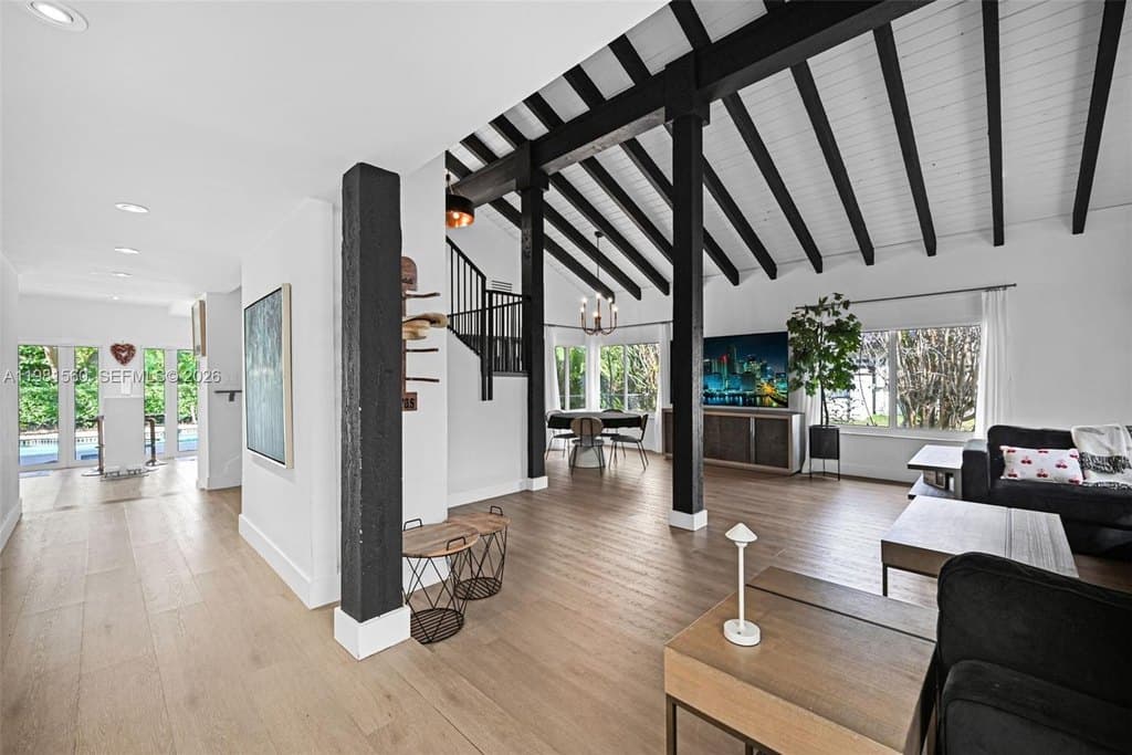 9300 E Calusa Club Dr