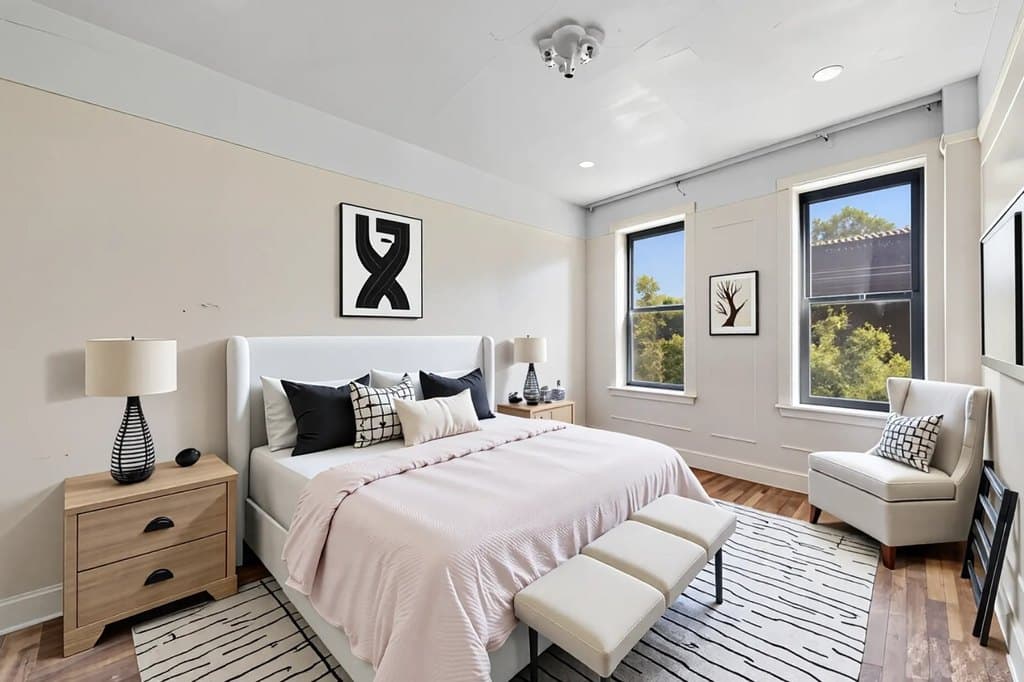 37-16 83rd St Unit 4B