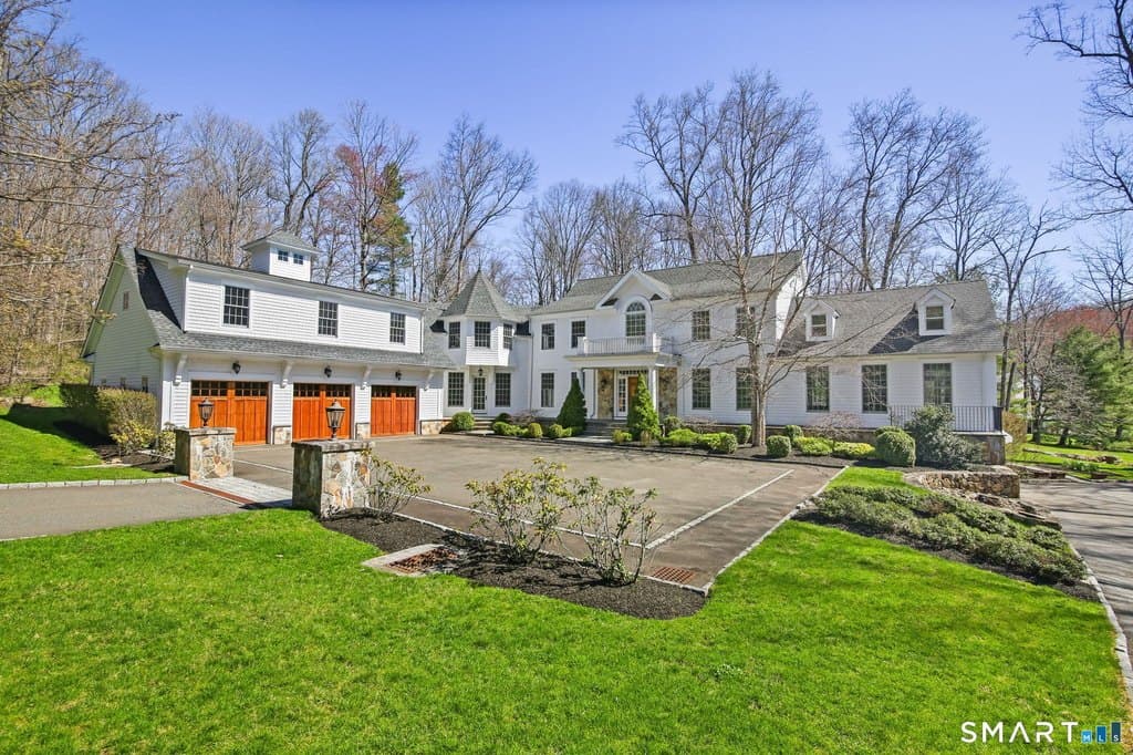 323 Smith Ridge Rd, New Canaan