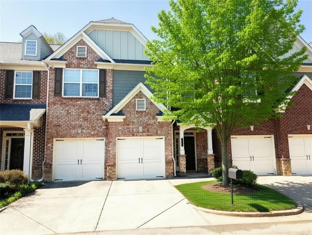 1604 Lexington Dr, Roswell