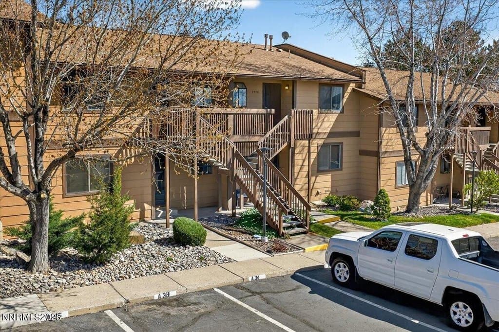 2980 Tierra Verde W, Reno