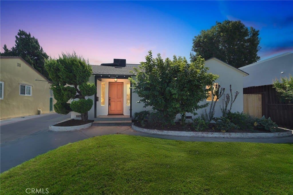 11946 Aneta St, Culver City