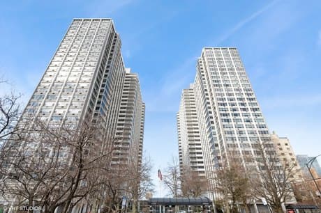 4250 N Marine Dr Apt 2616