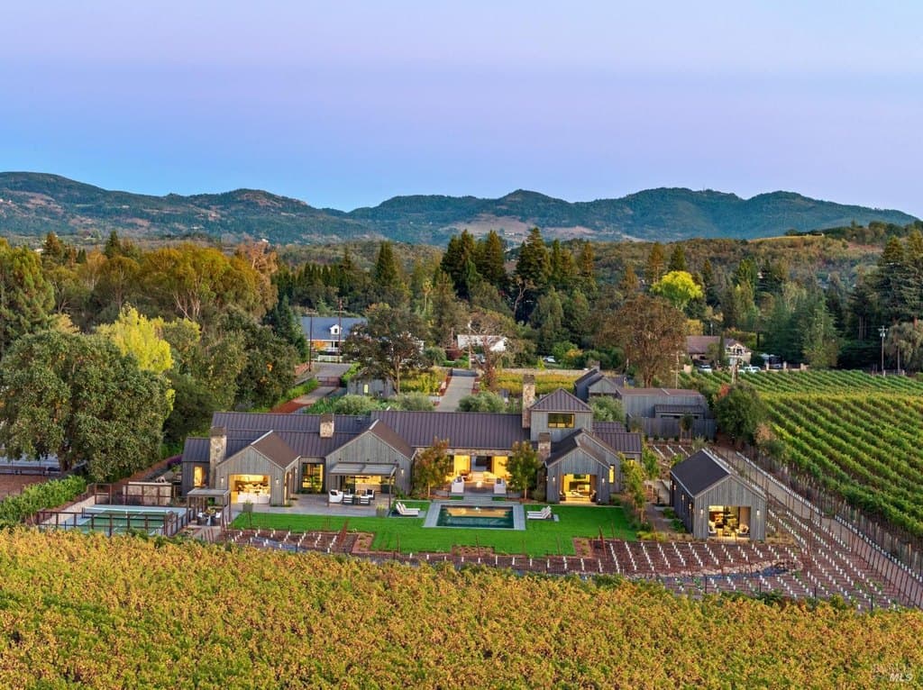 1590 McKinley Rd, Napa