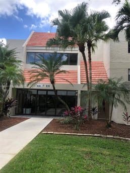 210 Lakeview Dr Apt 207