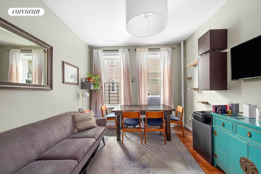 374 S 2nd St Apt 16, Brooklyn