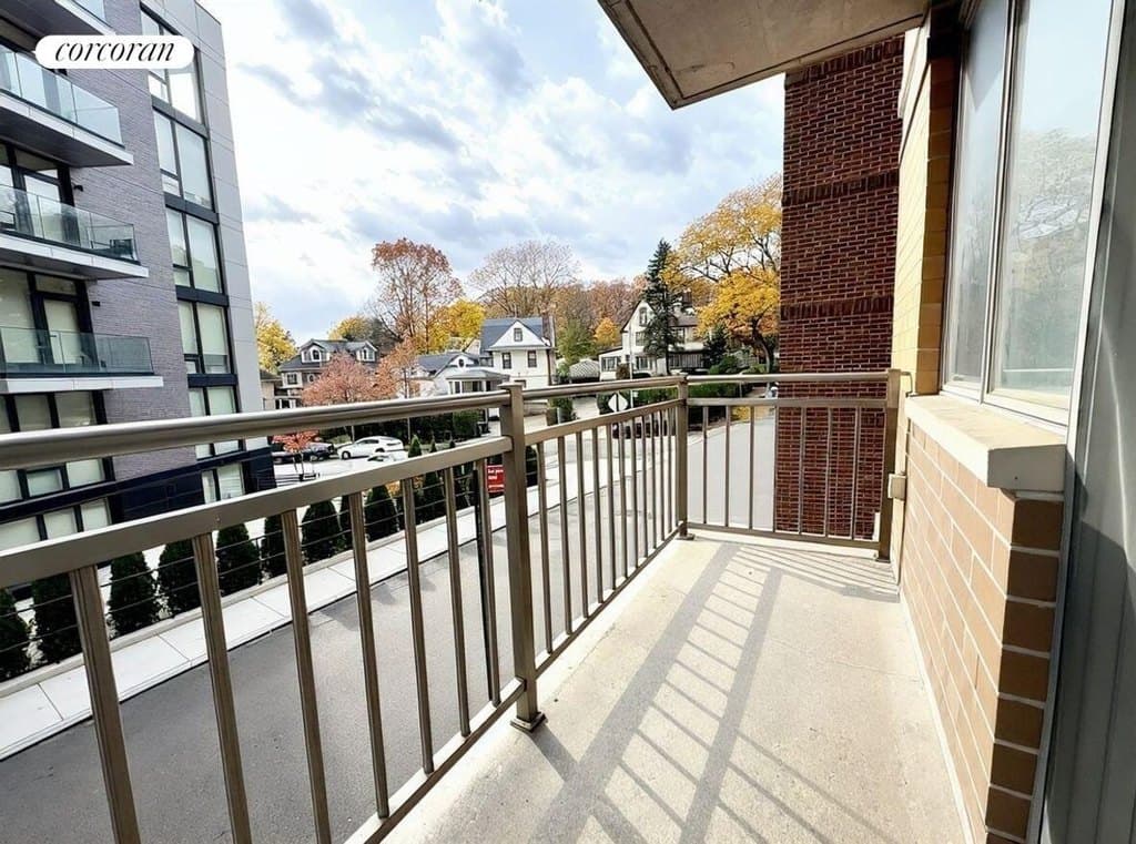 116-11 Curzon Rd Apt 1A