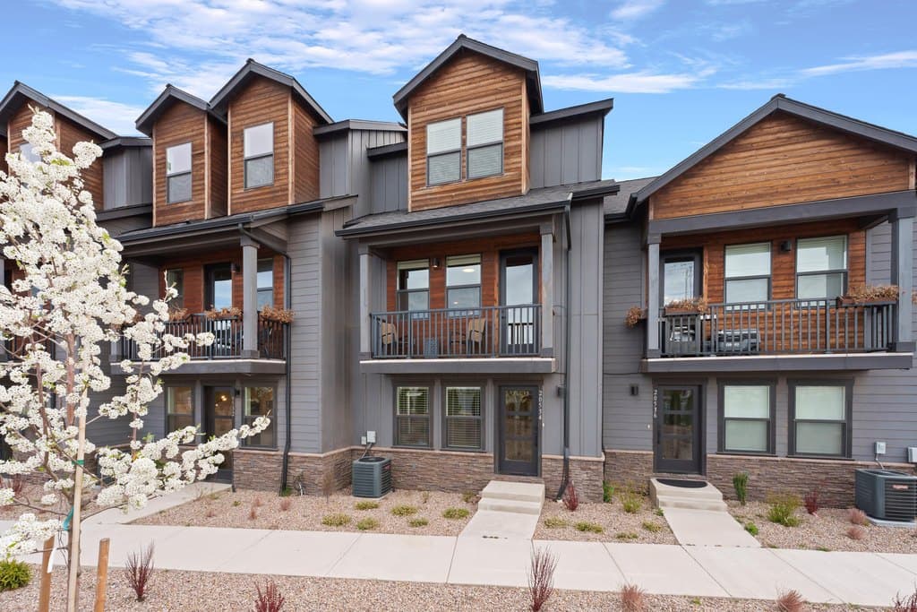 20534 Empire Ave, Bend