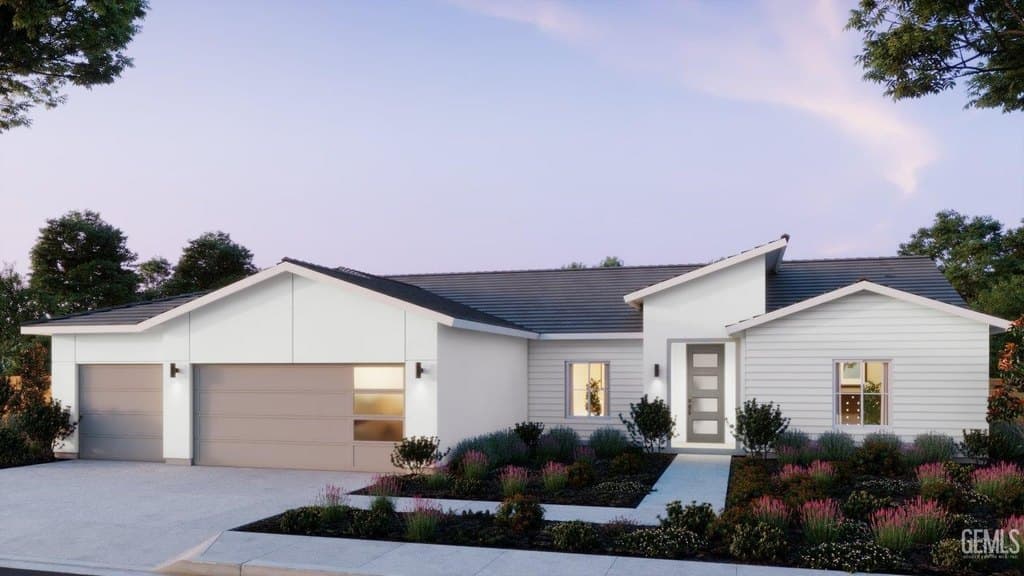 17006 Lovato Ln, Bakersfield