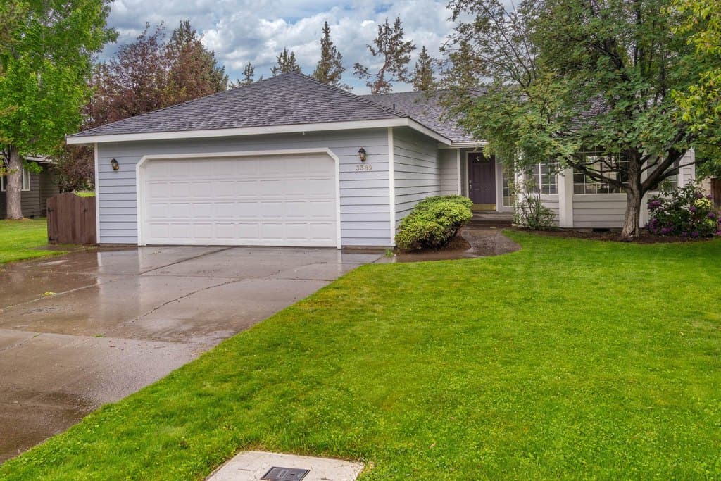3389 NE Stonebrook Loop, Bend