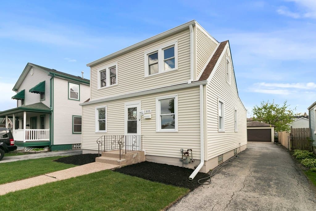 3535 W 116th Pl, Chicago