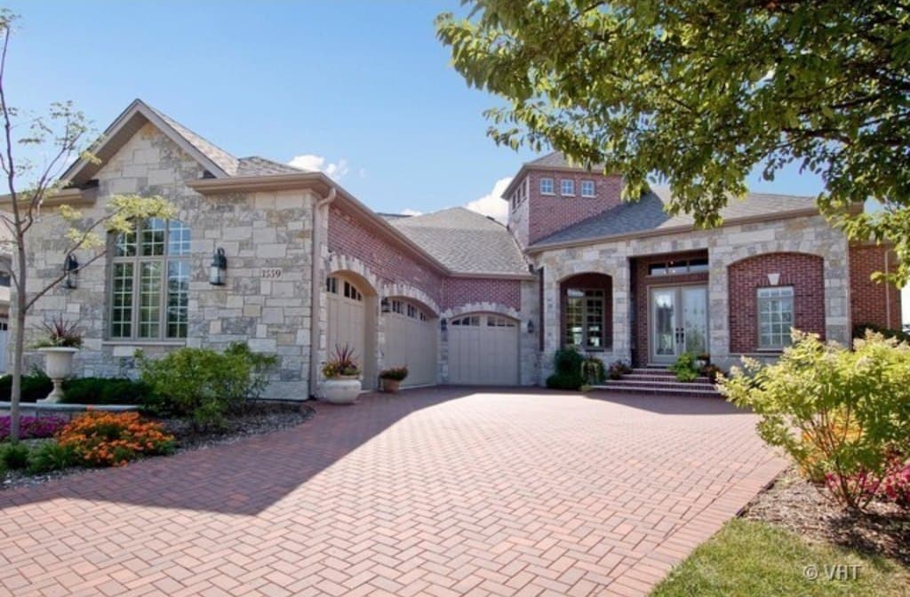 3559 Scottsdale Cir, Naperville