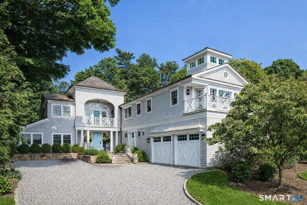90 Five Mile River Rd, Darien