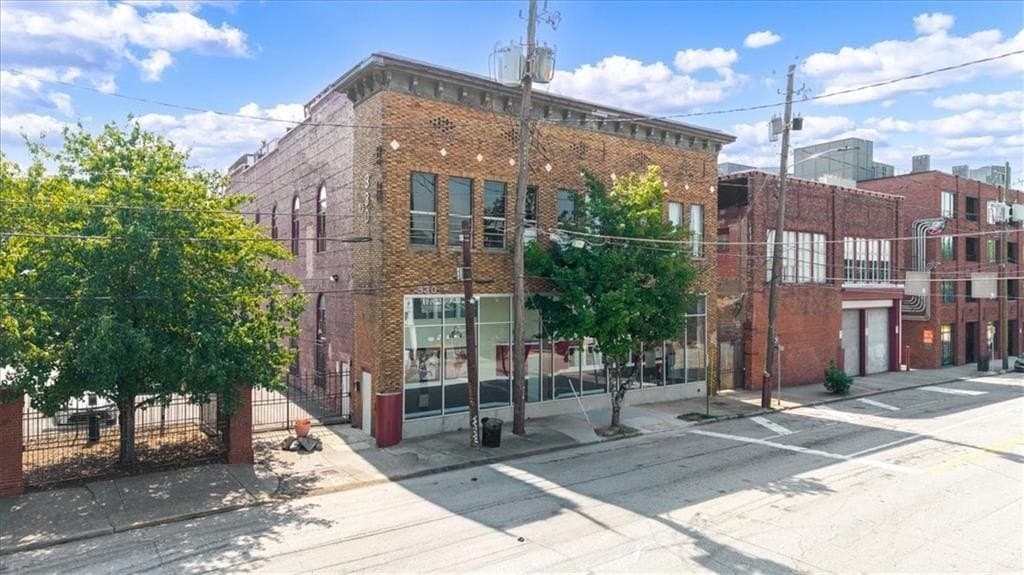 330 Peters St SE Unit 105