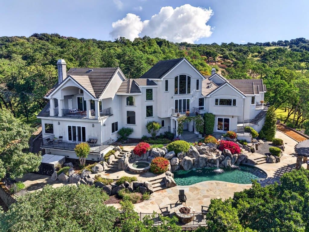 777 Shiloh Cyn, Santa Rosa