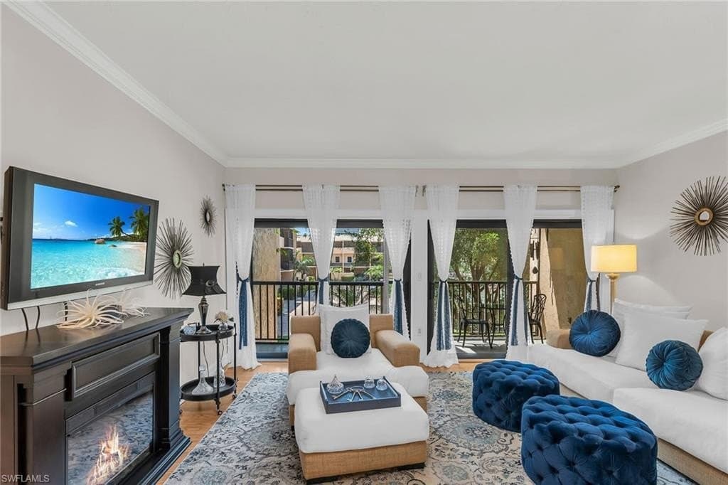 1100 Swallow Ave Apt A106, Marco Island