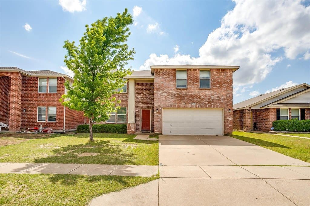 9028 Quarter Horse Ln, Fort Worth
