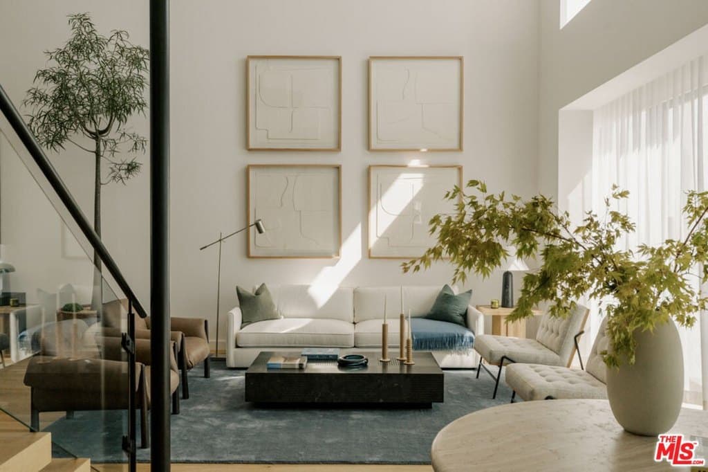 702 N Doheny Dr Unit TH8, West Hollywood