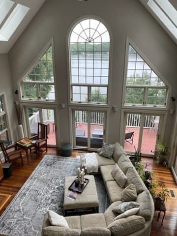 10 Shore Rd, Plymouth