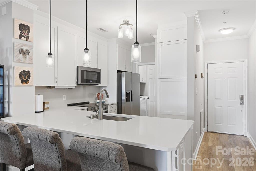 18824 Nautical Dr Apt 28, Cornelius