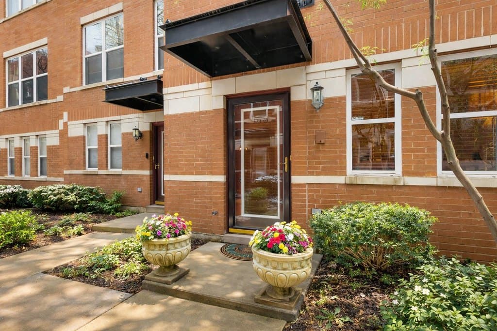 523 Chicago Ave Unit D, Evanston