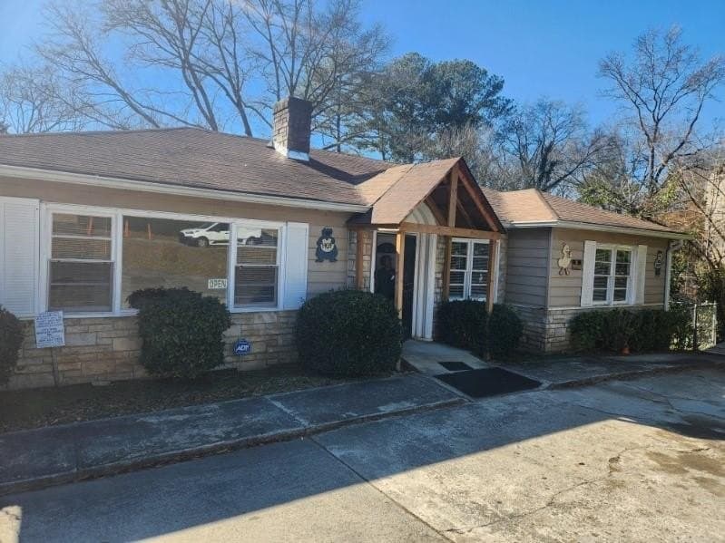 1909 Flat Shoals Rd SE