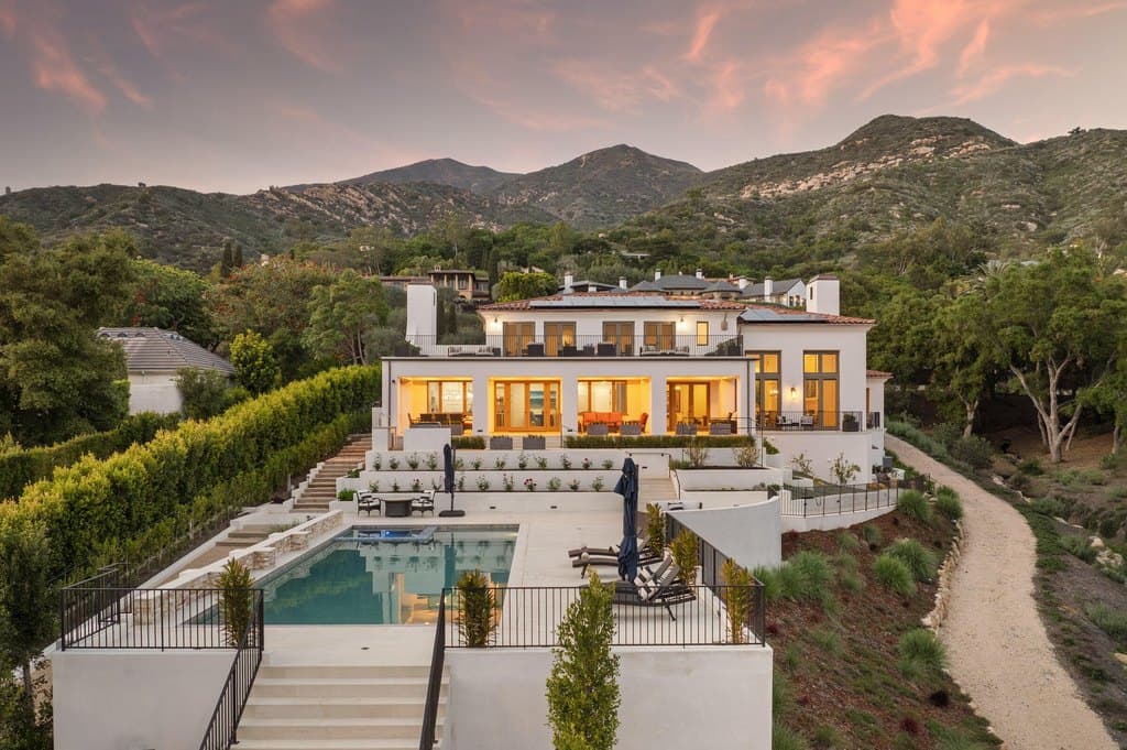 1465 E Mountain Dr, Montecito