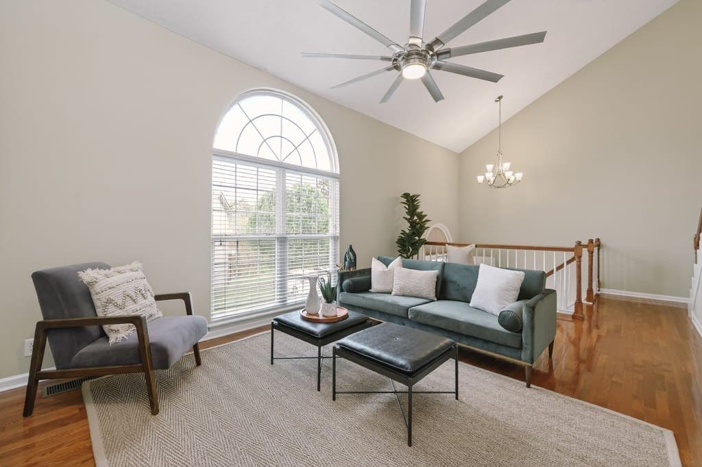 5760 Amalie Dr, Nashville