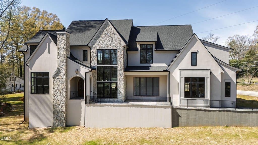 105 Edenburgh Rd, Raleigh