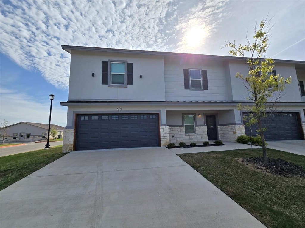 2105 Tiger Trl Unit 501, Round Rock