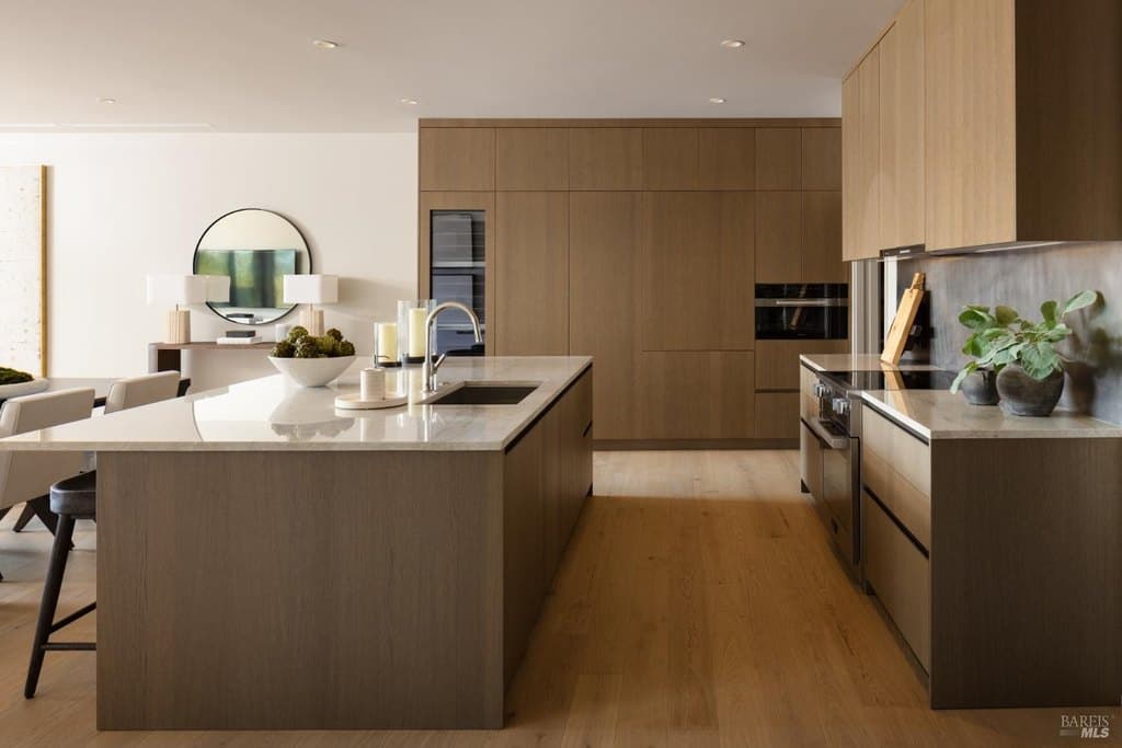 151 Sawmill Cir Unit 201, Healdsburg