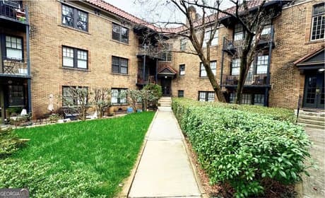 677 Somerset Ter NE Unit 4C