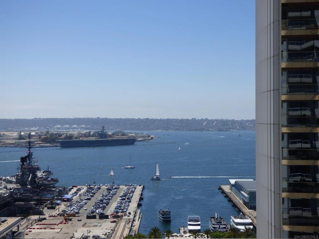 700 W E St Unit 2201